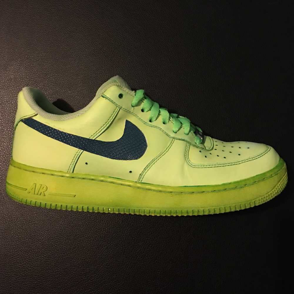 Nike Air Force 1 Green dyed with  Snakeskin check - Picture 2 of 4